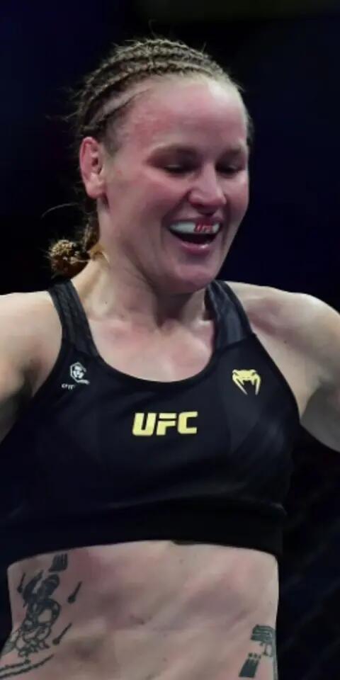 Valentina Shevchenko is a heavy favorite vs Alexa Grasso at UFC 285.